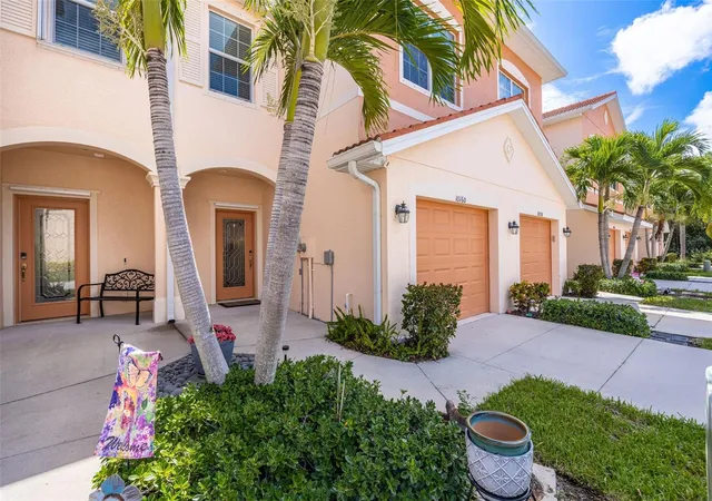 Photo 2 of Townhouse for sale at 10160 Via Colomba Cir, Fort Myers, FL 33966 | MLS# C7530615 | Listing updated on 2026-09-16