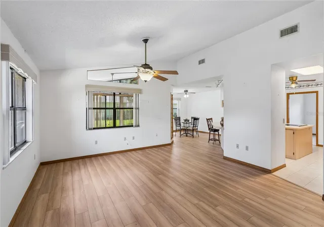 Photo 3 of Single family home for sale at 2008 Tweed Ct, Leesburg, FL 34788 | MLS# O6440853 | Listing updated on 2026-10-15