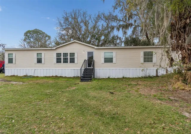 Manufactured home for sale at 27435 Holiday Dr, DADE CITY, FL 33525 | MLS# TB8547470