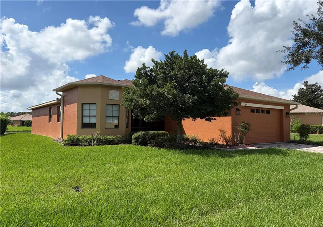 Photo 3 of Single family home for sale at 289 Monterey St, Kissimmee, FL 34759 | MLS# S5157342 | Listing updated on 2026-09-16