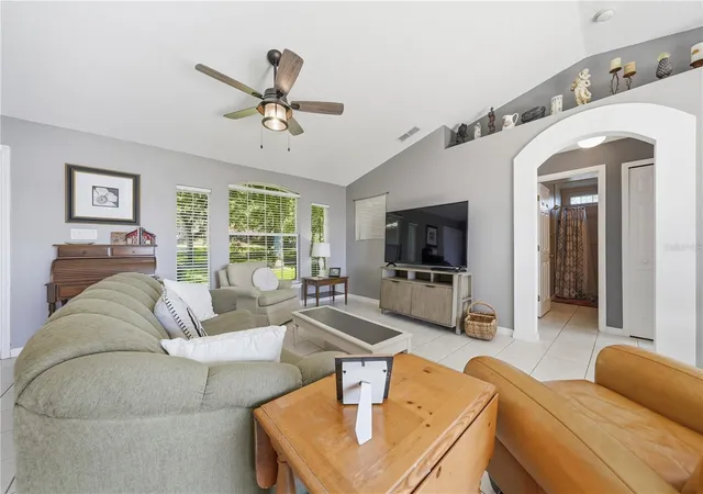 Photo 3 of Single family home for sale at 1827 Lake Villa Dr, Tavares, FL 32778 | MLS# G5117635 | Listing updated on 2026-10-04