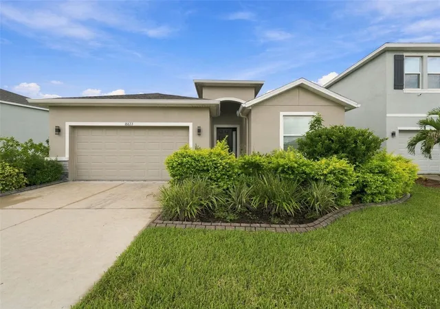 Photo 1 of Single family home for sale at 16633 Mooner Plank Cir, Wimauma, FL 33598 | MLS# TB8547493 | Listing updated on 2026-10-28