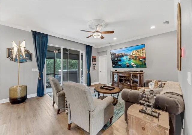Photo 3 of Single family home for sale at 3030 W Van Buren Dr, Tampa, FL 33611 | MLS# TB8547494 | Listing updated on 2026-10-08