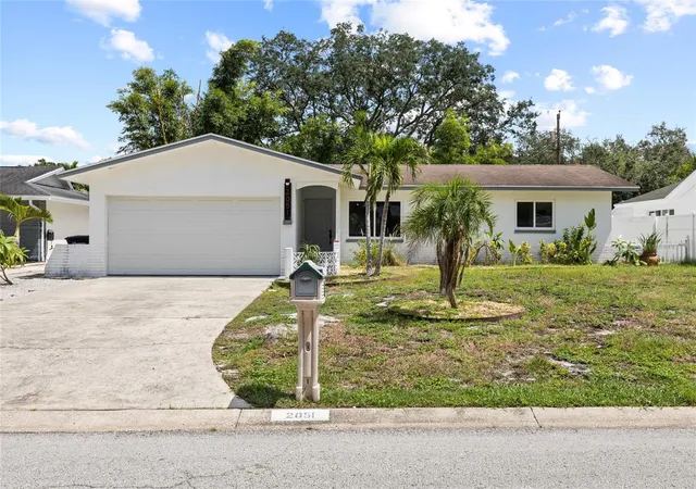 Photo 1 of Single family home for sale at 2051 Little Neck Rd, Clearwater, FL 33755 | MLS# TB8547503 | Listing updated on 2026-10-05