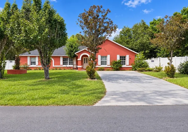 Single family home for sale at 16804 SW 39th Circle, OCALA, FL 34473 | MLS# TB8547506