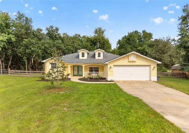 Photo 1 of Single family home for sale at 6476 Larry Ave, Webster, FL 33597 | MLS# W7889415 | Listing updated on 2026-10-19