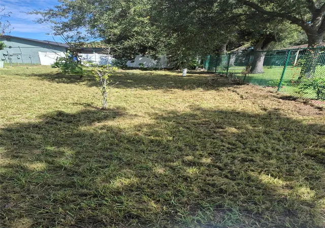 Photo 3 of Single family home for sale at 255 Gardenia Rd, Kissimmee, FL 34743 | MLS# O6440875 | Listing updated on 2026-09-12