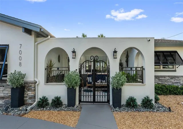 Photo 2 of Single family home for sale at 7008 S Shore Dr, South Pasadena, FL 33707 | MLS# TB8547512 | Listing updated on 2026-09-12