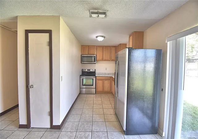 Photo 3 of Single family home for sale at 2407 Lilly St, Lake Wales, FL 33898 | MLS# O6440885 | Listing updated on 2026-10-03