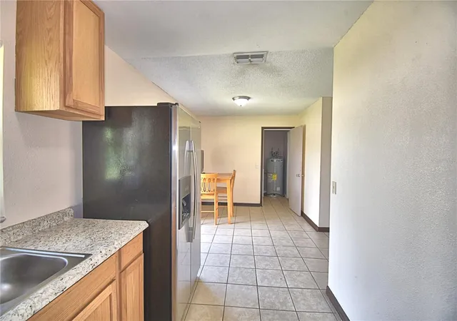 Photo 4 of Single family home for sale at 2407 Lilly St, Lake Wales, FL 33898 | MLS# O6440885 | Listing updated on 2026-10-03