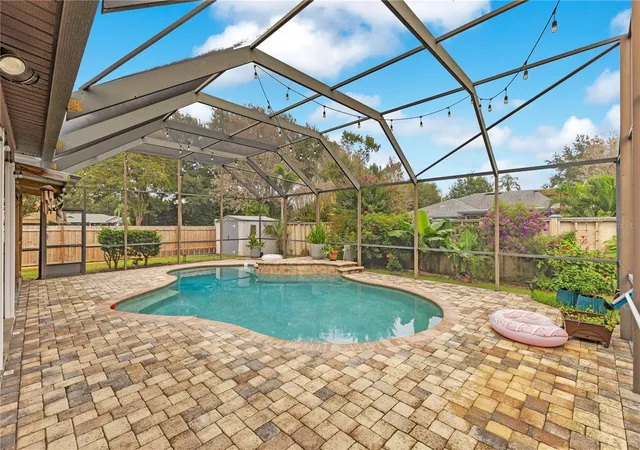Photo 2 of Single family home for sale at 6605 Citrus Valley Dr, Belle Isle, FL 32812 | MLS# O6440889 | Listing updated on 2026-09-22