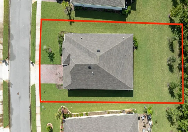 Photo 3 of Single family home for sale at 14 Fawn Hvn Trl, Ormond Beach, FL 32174 | MLS# O6440893 | Listing updated on 2026-10-03