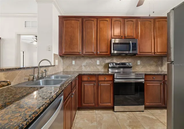 Photo 3 of Condo for sale at 901 Charo Pkwy #716, Davenport, FL 33897 | MLS# O6440896 | Listing updated on 2026-09-14