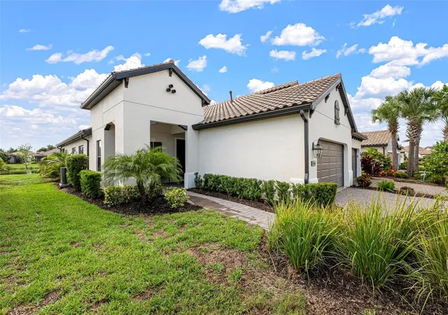Photo 2 of Single family home for sale at 26886 Pavin Dr, Englewood, FL 34223 | MLS# N6145712 | Listing updated on 2026-10-06