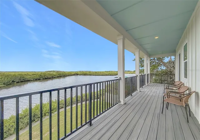 Photo 2 of Single family home for sale at 1625 S Wallace Point, Crystal River, FL 34429 | MLS# TB8547533 | Listing updated on 2026-10-06