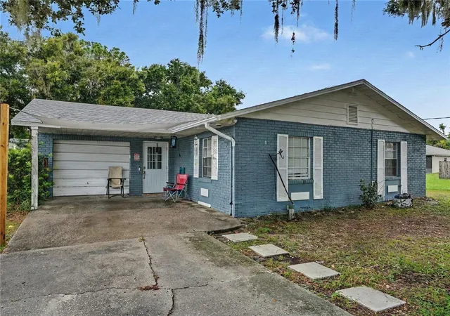 Photo 1 of Single family home for sale at 1306 15th Street Sw, Winter Haven, FL 33880 | MLS# TB8547534 | Listing updated on 2026-09-12