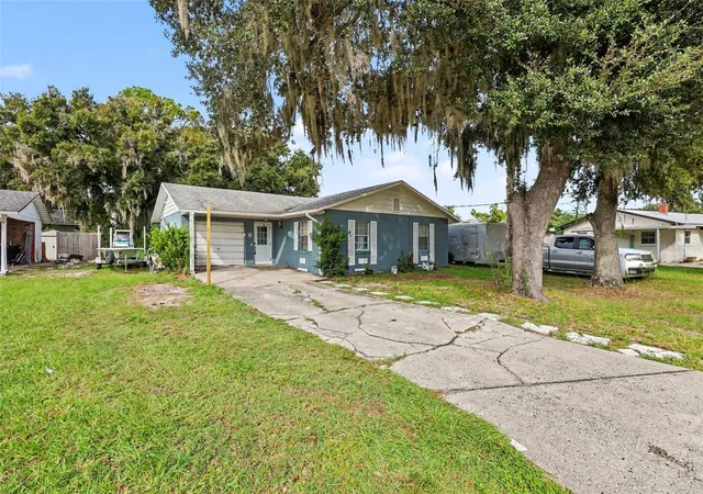 Single family home for sale at 1306 15th Street SW, WINTER HAVEN, FL 33880 | MLS# TB8547534