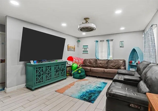 Photo 3 of Single family home for sale at 1306 15th Street Sw, Winter Haven, FL 33880 | MLS# TB8547534 | Listing updated on 2026-09-12