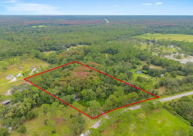 Photo 4 of Manufactured home for sale at 1220 NE 342nd Trail, Okeechobee, FL 34972 | MLS# D6148730 | Listing updated on 2026-09-19