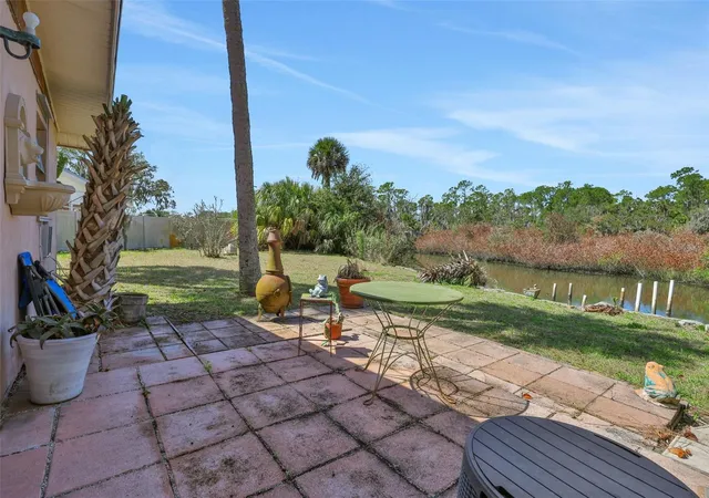 Photo 2 of Single family home for sale at 410 Acacia Cir, Port Orange, FL 32127 | MLS# O6440914 | Listing updated on 2026-09-28