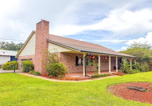 Photo 2 of Single family home for sale at 1290 E Gilbert St, Bartow, FL 33830 | MLS# L4964979 | Listing updated on 2026-10-08