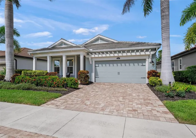 Photo 1 of Single family home for sale at 5557 Long Shore Loop, Sarasota, FL 34238 | MLS# A4705753 | Listing updated on 2026-09-17