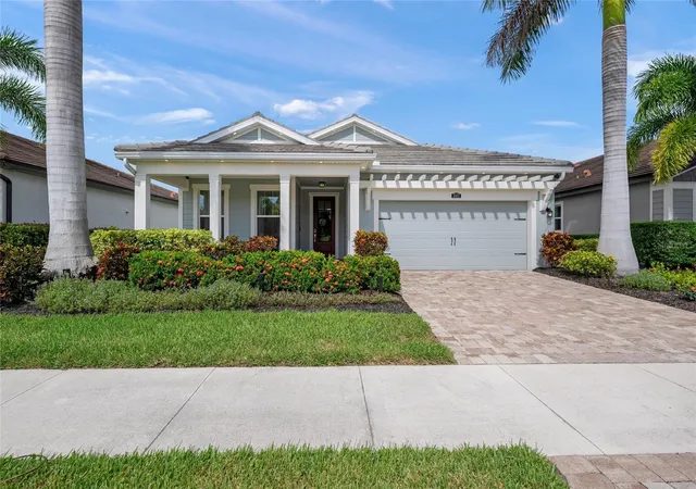 Photo 2 of Single family home for sale at 5557 Long Shore Loop, Sarasota, FL 34238 | MLS# A4705753 | Listing updated on 2026-09-17