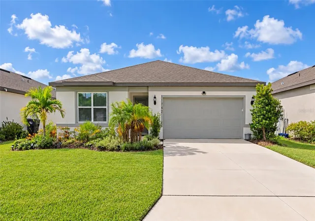 Photo 2 of Single family home for sale at 11742 Moonsail Dr, Parrish, FL 34219 | MLS# A4705757 | Listing updated on 2026-09-16