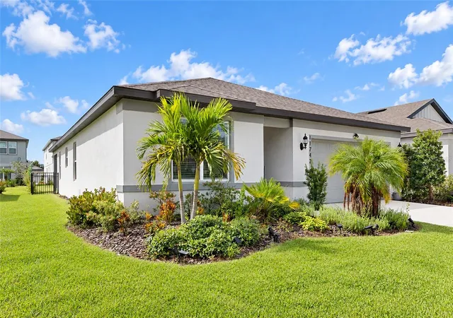 Photo 3 of Single family home for sale at 11742 Moonsail Dr, Parrish, FL 34219 | MLS# A4705757 | Listing updated on 2026-09-16