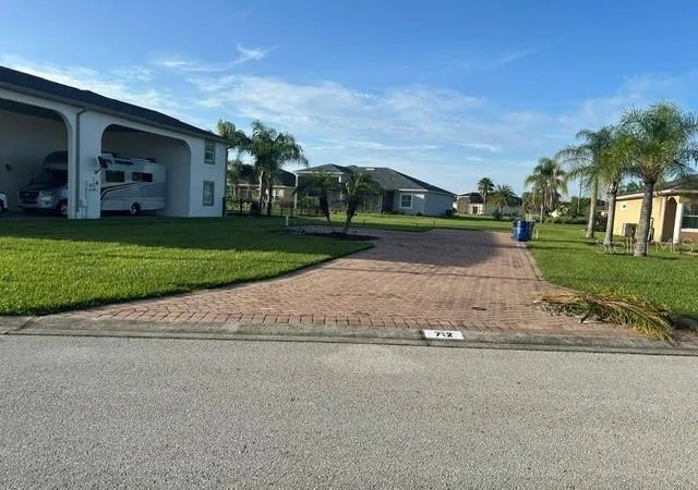 Photo 3 of Land for sale at 712 Teaberry Trl, Polk City, FL 33868 | MLS# L4964981 | Listing updated on 2026-10-05