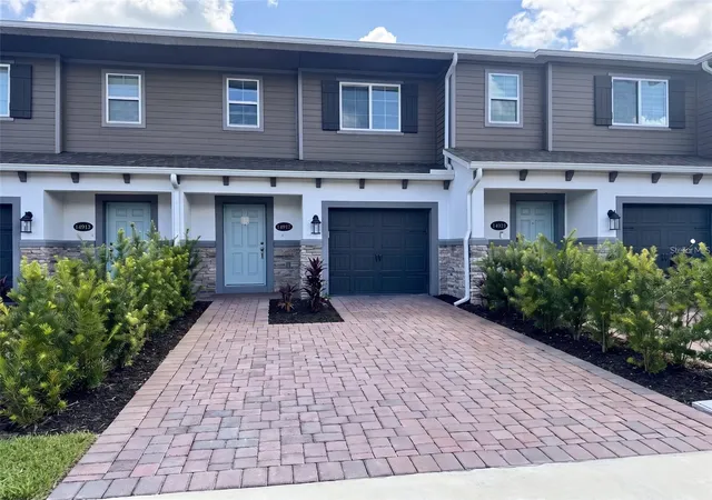 Photo 1 of Townhouse for sale at 14917 Harvest St, Orlando, FL 32824 | MLS# O6440928 | Listing updated on 2026-09-19