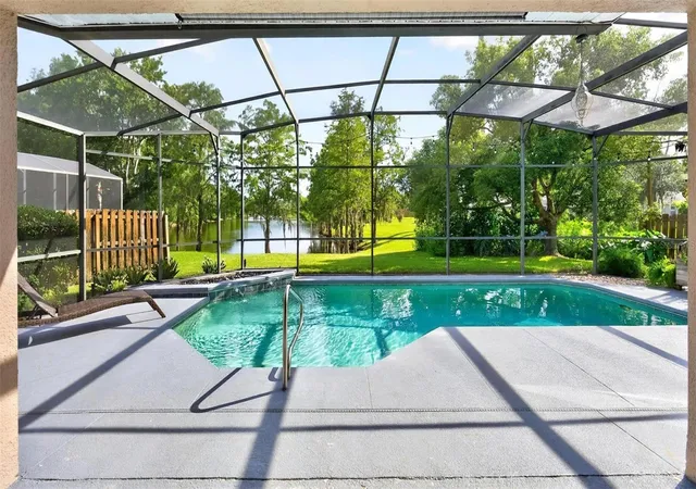 Photo 3 of Single family home for sale at 337 Twelve Oaks Dr, Winter Springs, FL 32708 | MLS# O6440935 | Listing updated on 2026-10-06