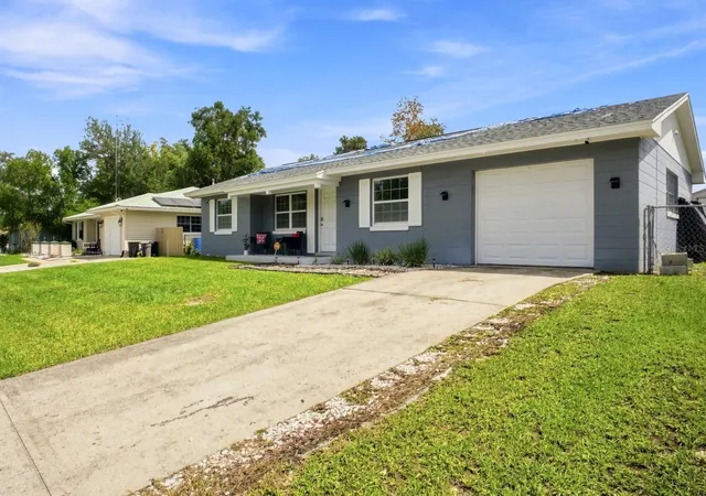 Photo 3 of Single family home for sale at 3781 Sw 150th Loop, Ocala, FL 34473 | MLS# TB8547585 | Listing updated on 2026-09-12