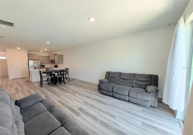 Photo 3 of Single family home for sale at 4057 Westwood Flds Loop, Plant City, FL 33565 | MLS# TB8547586 | Listing updated on 2026-09-12