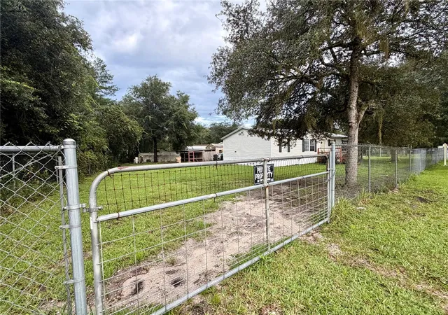 Photo 2 of Manufactured home for sale at 43822 Sterling Rd, Paisley, FL 32767 | MLS# G5117641 | Listing updated on 2026-09-17