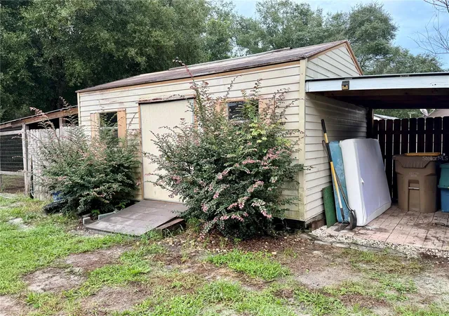 Photo 3 of Manufactured home for sale at 43822 Sterling Rd, Paisley, FL 32767 | MLS# G5117641 | Listing updated on 2026-09-17