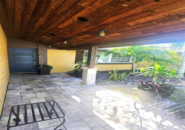 Photo 2 of Single family home for sale at 3532 Overland Dr, Holiday, FL 34691 | MLS# TB8547590 | Listing updated on 2026-10-07