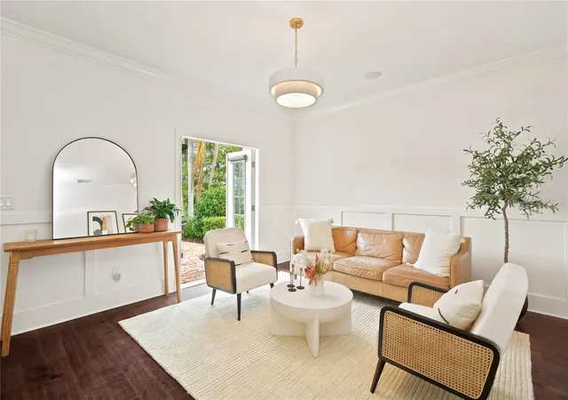 Photo 3 of Single family home for sale at 1707 Asher Ln, Orlando, FL 32803 | MLS# O6440943 | Listing updated on 2026-09-17