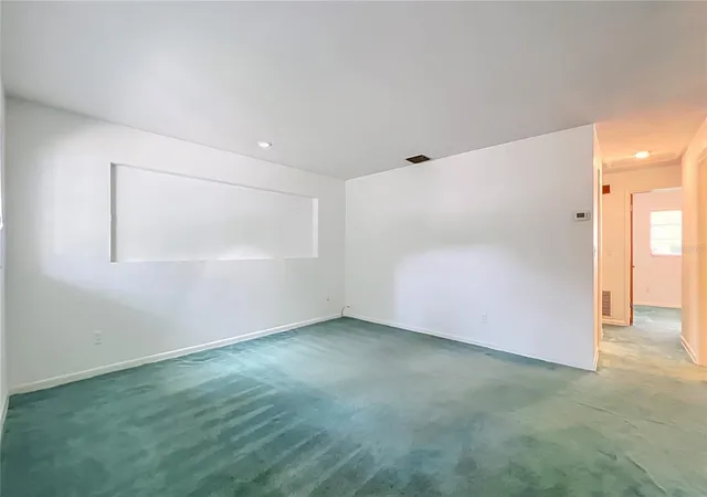 Photo 3 of Single family home for sale at 1827 Illinois St, Orlando, FL 32803 | MLS# O6440944 | Listing updated on 2026-10-05