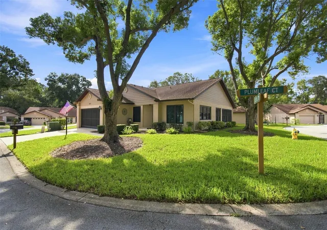 Photo 2 of Single family home for sale at 6802 Plumleaf Ct, Spring Hill, FL 34606 | MLS# W7889423 | Listing updated on 2026-09-30