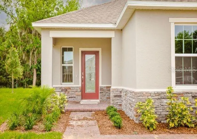 Photo 2 of Single family home for sale at 31 Whittingham Ln, Palm Coast, FL 32164 | MLS# O6440950 | Listing updated on 2026-09-23