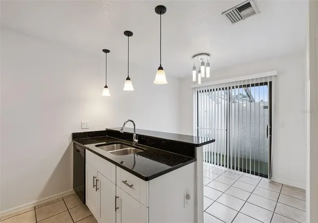 Photo 3 of Condo for sale at 2383 Sun Valley Cir #2383, Winter Park, FL 32792 | MLS# O6440965 | Listing updated on 2026-09-29