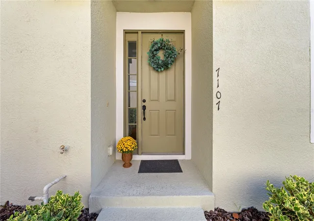 Photo 2 of Condo for sale at 7107 Red Lantern Dr #7107, Harmony, FL 34773 | MLS# S5157360 | Listing updated on 2026-09-12