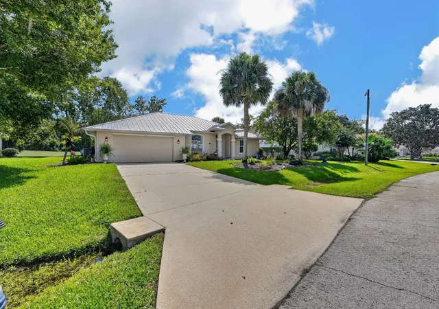 Photo 4 of Single family home for sale at 46 Egret Trl, Palm Coast, FL 32164 | MLS# FC321380 | Listing updated on 2026-09-12