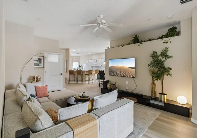Photo 3 of Single family home for sale at 836 Sussex Dr, Davenport, FL 33896 | MLS# S5157361 | Listing updated on 2026-09-21