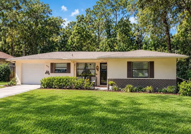 Photo 3 of Single family home for sale at 915 Orchid Ave, Inverness, FL 34452 | MLS# TB8547624 | Listing updated on 2026-10-01