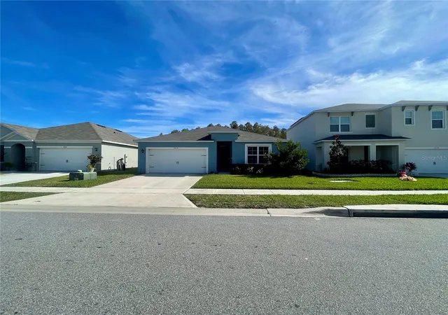 Photo 3 of Single family home for sale at 1034 Cypress Fox Blvd, Davenport, FL 33897 | MLS# O6440970 | Listing updated on 2026-09-12