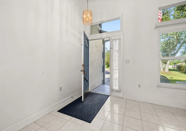 Photo 4 of Single family home for sale at 1730 Kasey Ct, Kissimmee, FL 34744 | MLS# S5157364 | Listing updated on 2026-09-12