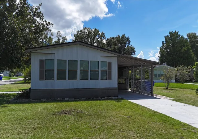Photo 2 of Manufactured home for sale at 2310 Lakota Ln, Saint Cloud, FL 34769 | MLS# S5157365 | Listing updated on 2026-09-12