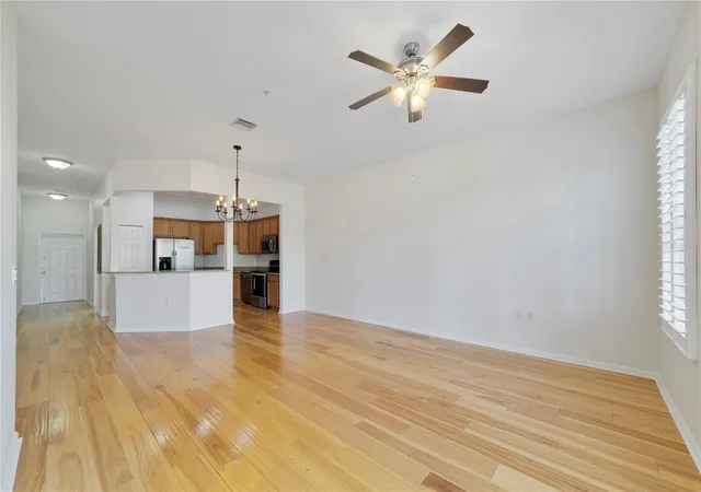 Photo 3 of Condo for sale at 4286 Anissa Ave #10-302, Orlando, FL 32814 | MLS# O6440973 | Listing updated on 2026-09-11